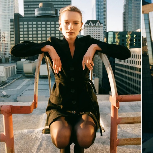 Reformation Larsen black wool dress coat blazer with tie belt size 0 like new - Picture 4 of 10